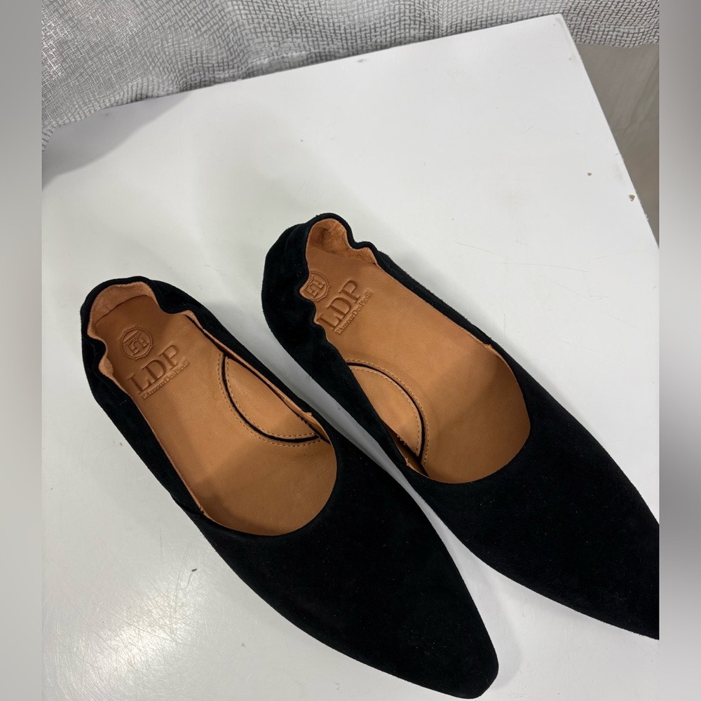 L’Amour Des Pieds Black Suede Brylee Slip-On flats, new, no box, size 9.5